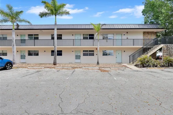 1560 COLONIAL BLVD 235