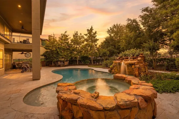 19 MIRAMAR HEIGHTS CIR