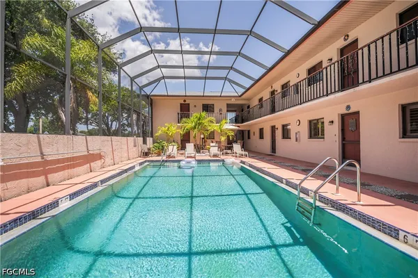 5255 CORONADO PKWY 4