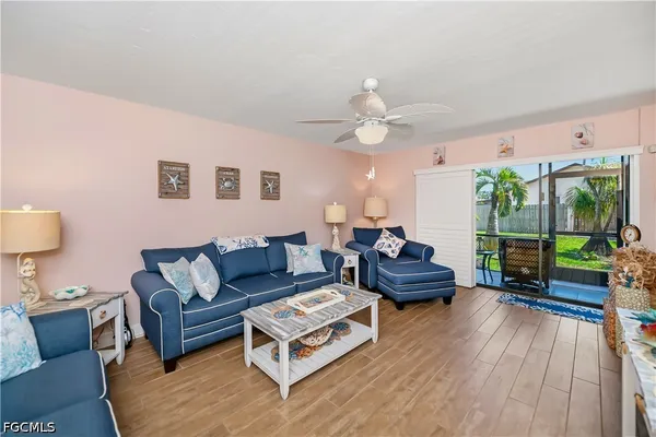 5255 CORONADO PKWY 4