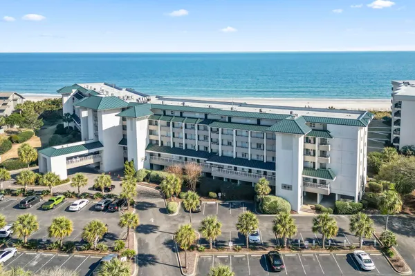 601 RETREAT BEACH CIR 321