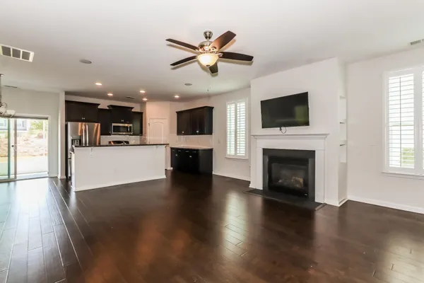 934 WITHERBEE WAY