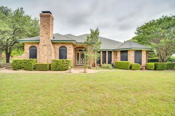 750 ALLEN LN