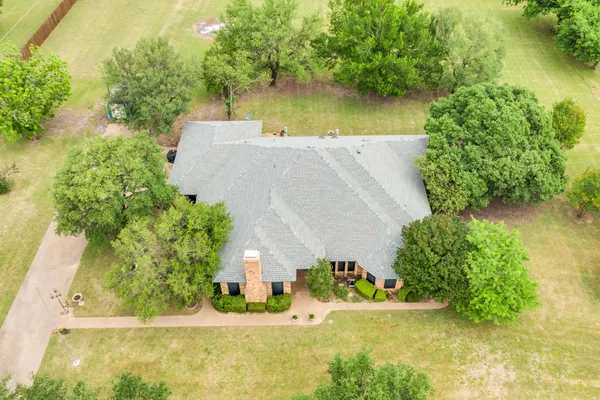 750 ALLEN LN