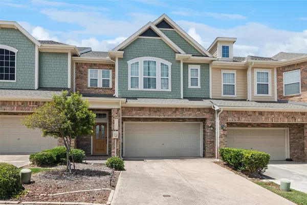3861 MARCILLIA CIR