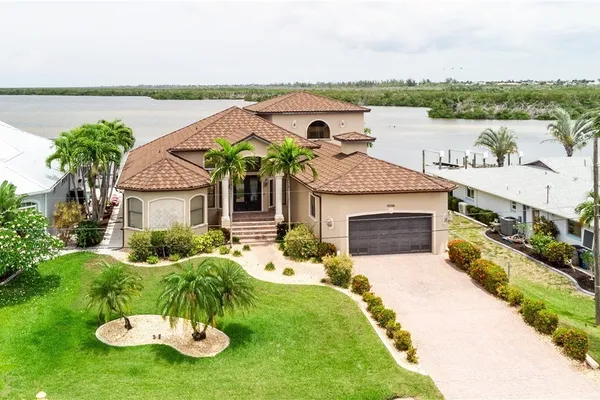 12130 SHOREVIEW DR