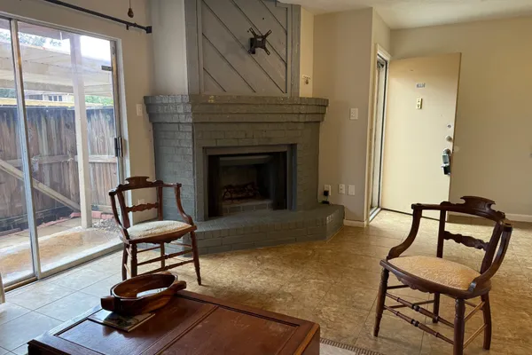 1505 WARD RD 189