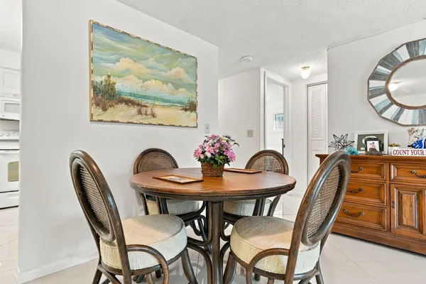 18081 SE COUNTRY CLUB DR 7-69