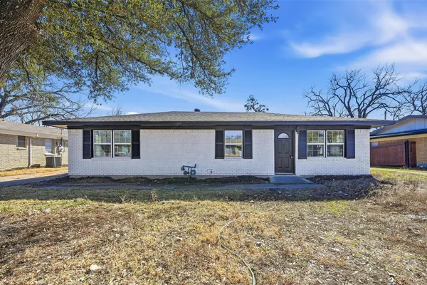 421 CHERRY DR