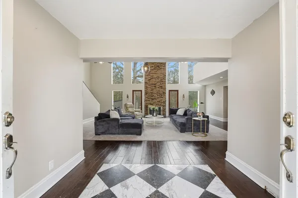 17663 GARDENIA LN