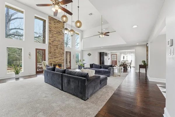 17663 GARDENIA LN