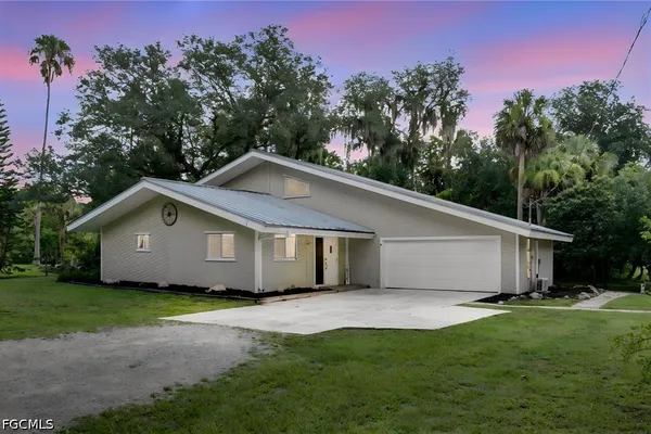 4613 ORANGE RIVER LOOP RD