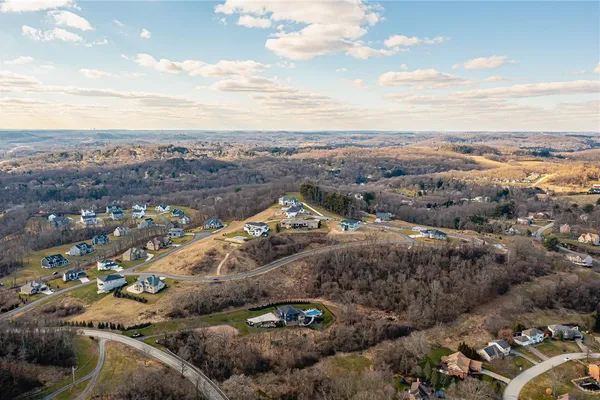 LOT 24 BLOOMSBURY CT