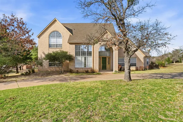 2829 BENT OAKS DR