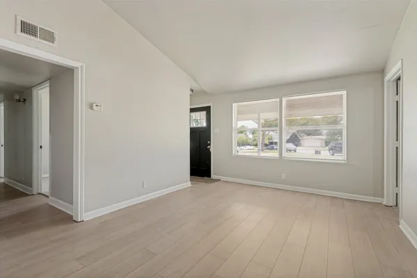 3221 RIDGEVIEW CIR