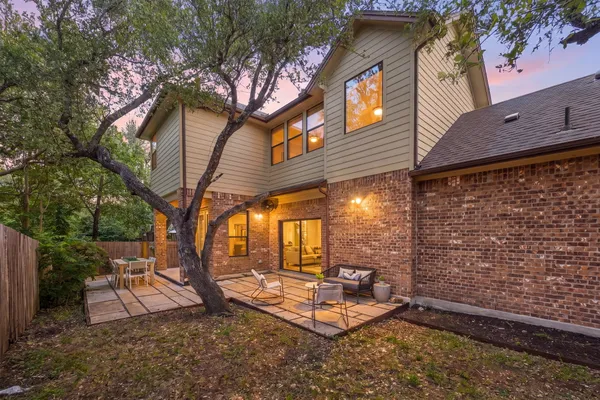 6916 BARSTOW CT