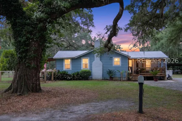 48 CAMP SAINT MARY RD