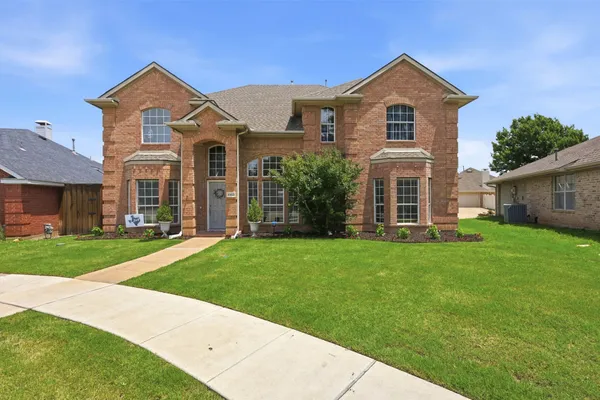3303 FELICIA CT