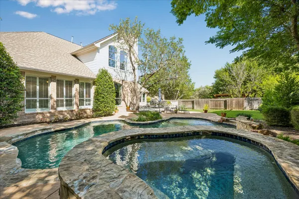 13000 TITUS CT