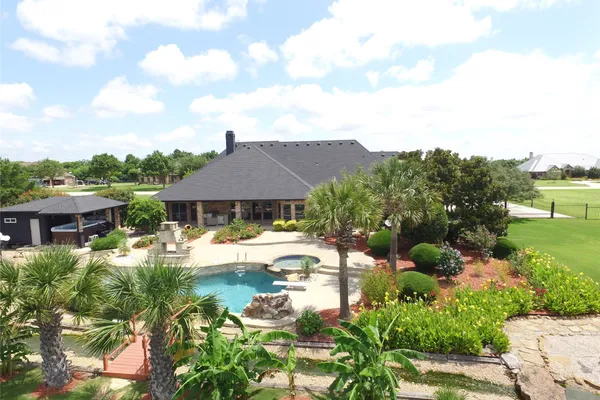 484 SAVANNAH HL