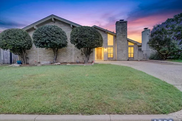 4083 HIDDEN VIEW CIR