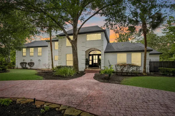 1922 GRAND VALLEY DR