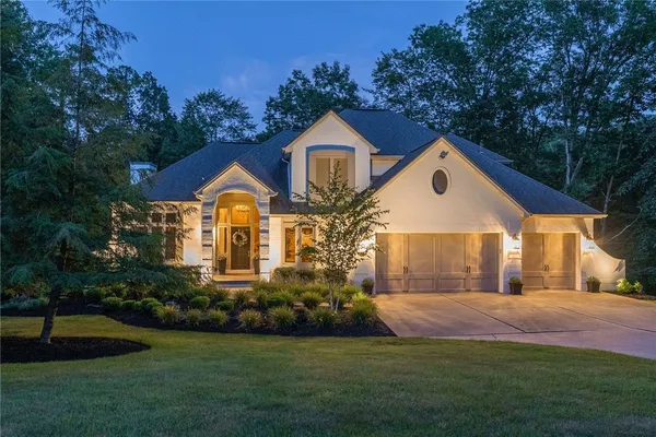 123 WILDWOOD DR