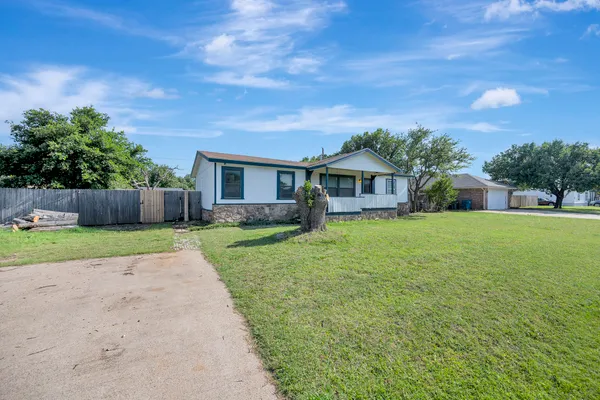 305 BRANSON RD
