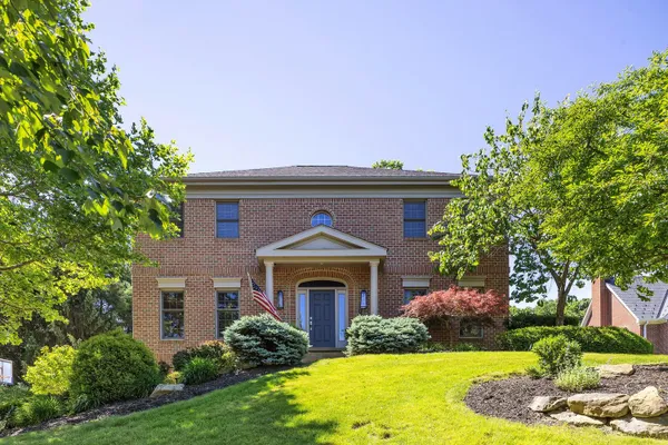 112 MIDDLEGROUND PL