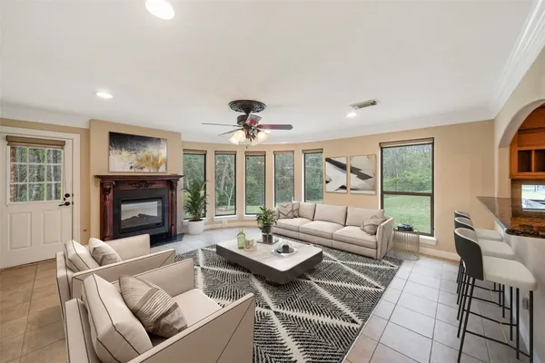 901 LONGMIRE RD 28