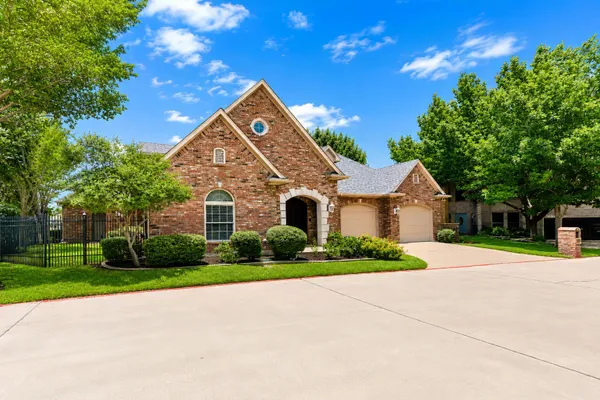 5974 RIVER BEND DR