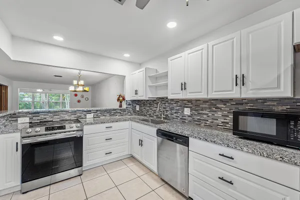 2638 GATELY DR 125