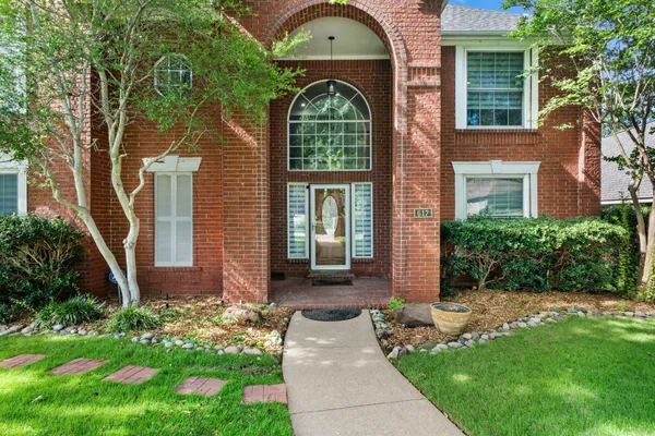 617 HIGHLAND MEADOWS DR