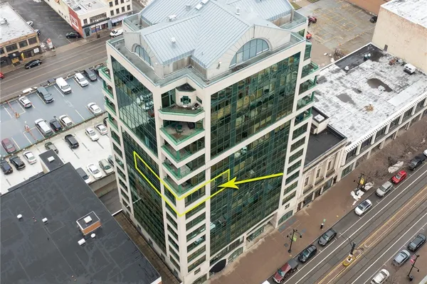 610 MAIN ST 905