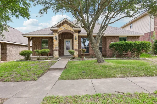 117 BROOK HOLLOW LN