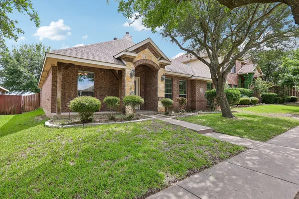 117 BROOK HOLLOW LN