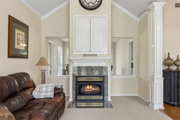 408 HERRON CIR
