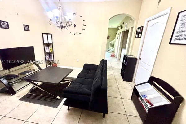 21207 NW 14TH PL 7-28