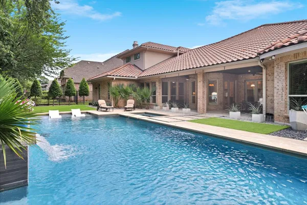 516 CASCADE SPRINGS DR