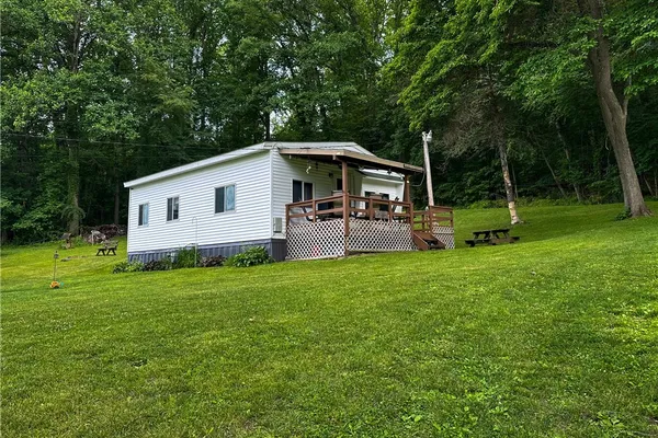 129 OLD FARM LN