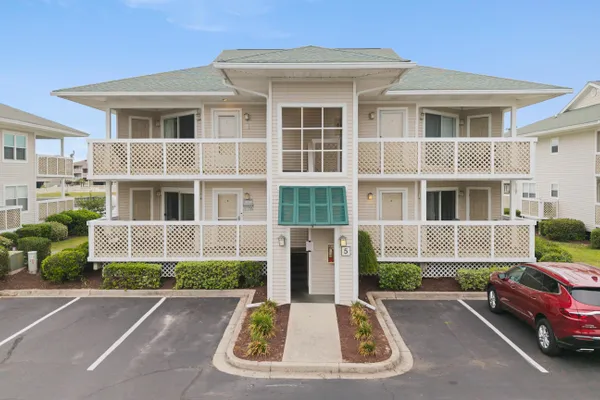 301 SHOREHAVEN DR 5D