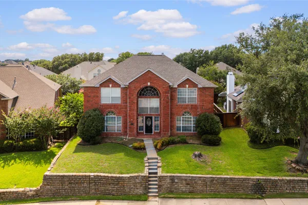 3607 FLAGSTONE DR