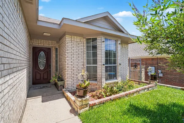 9936 BLUE BELL DR