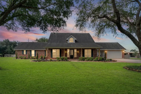 33014 GROVE PARK DR