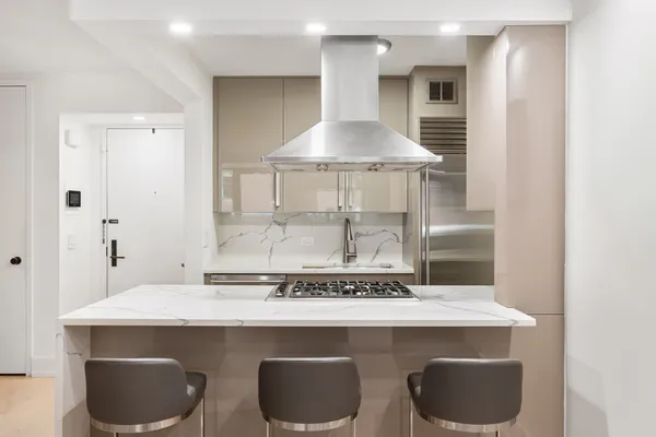 211 MADISON AVE 4-B