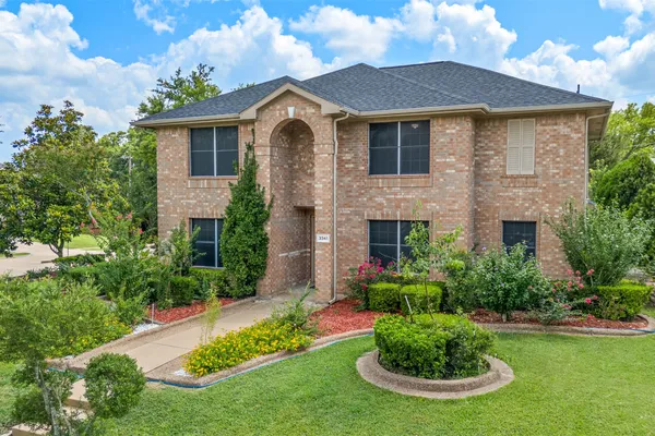 3341 PECAN SHADOW WAY