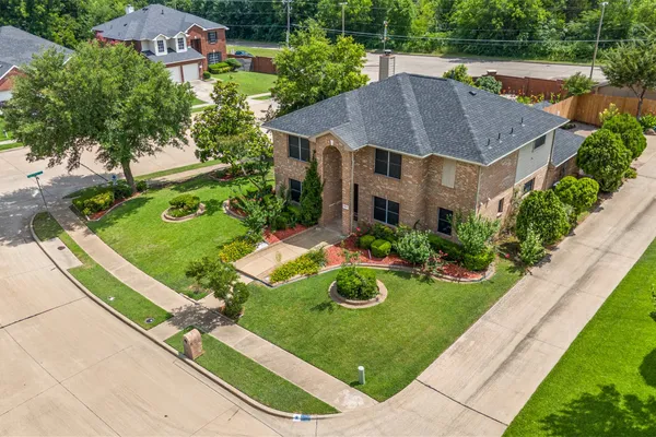 3341 PECAN SHADOW WAY
