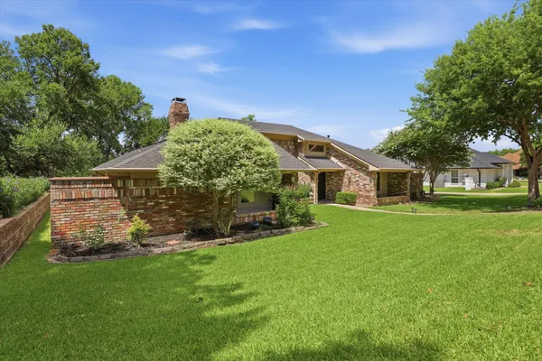 2613 COUNTRY VALLEY RD