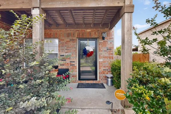 424 CHATMAN ST