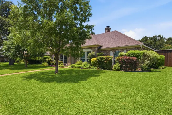 1403 CONCORD DR